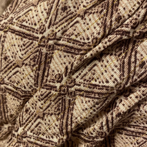 Buckle Willow Root Blouse - Picture 4 of 9